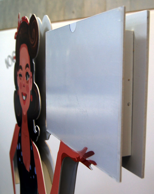 Рекламная фигура с карманами - print100.ru