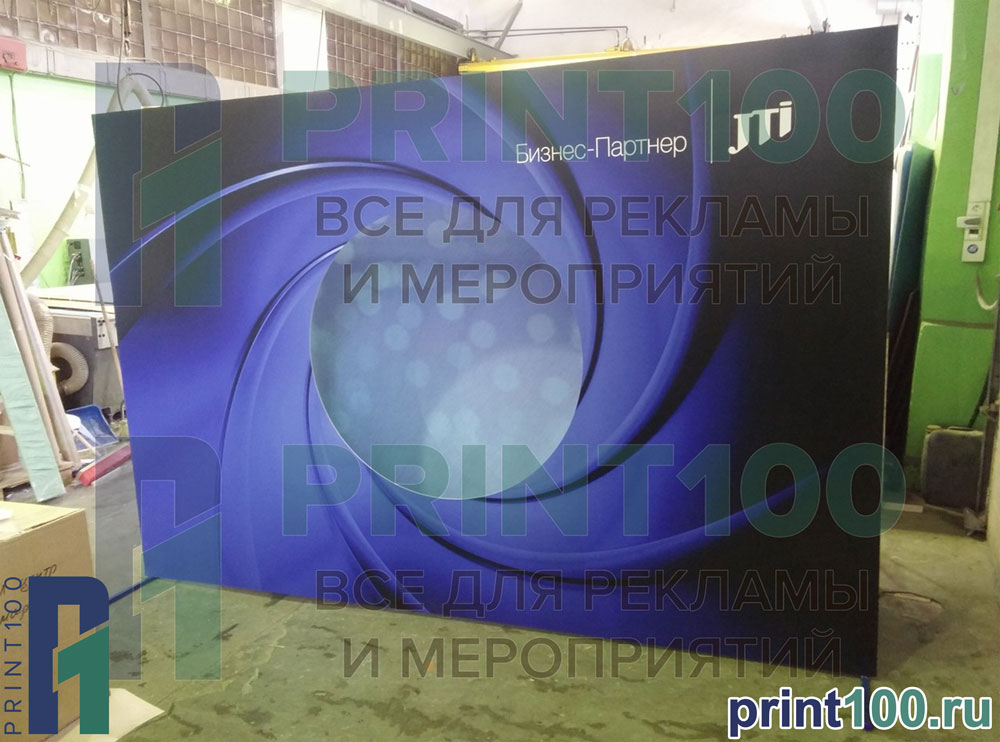 02 Press wall стенды - print100.ru